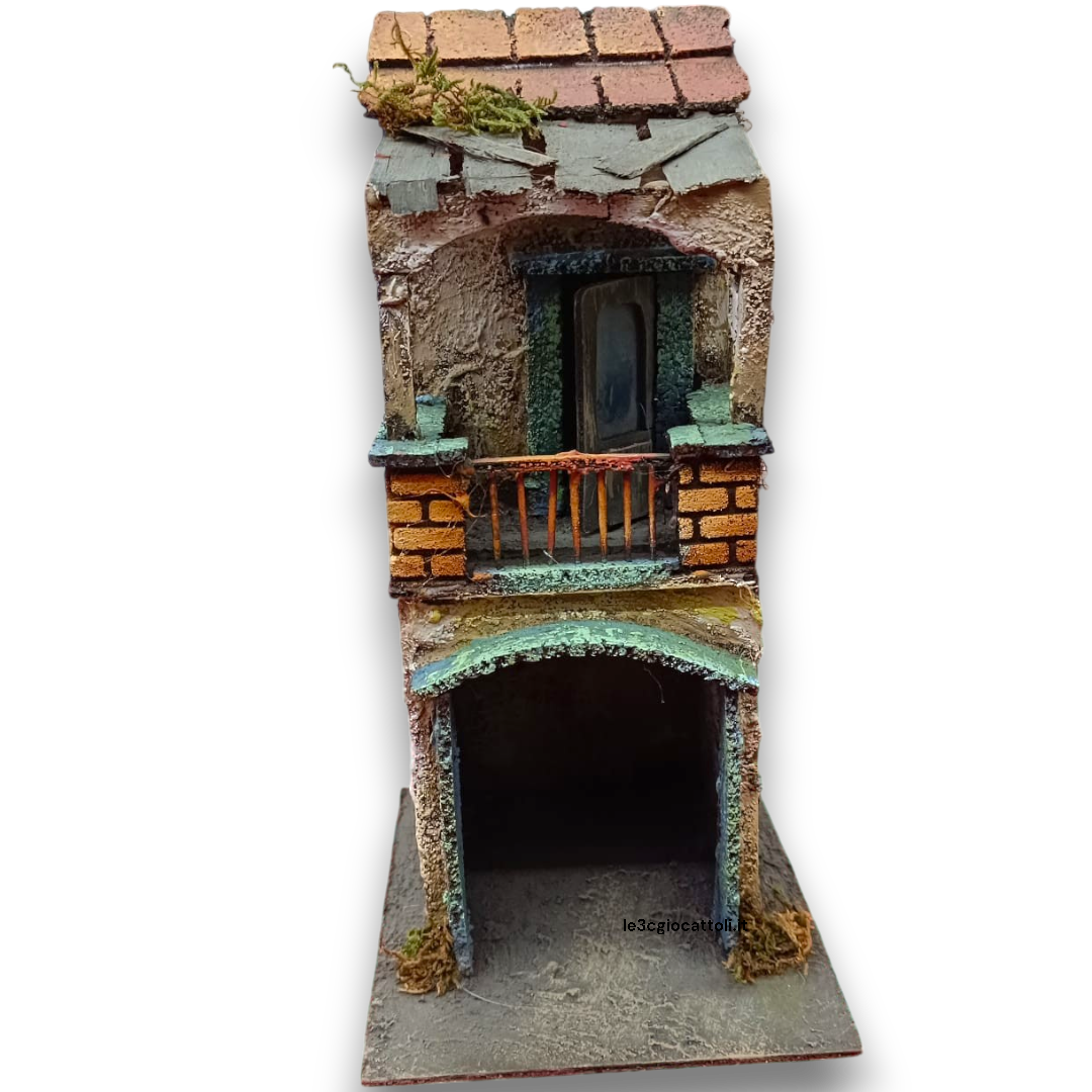 Casa 8 cm 2 piani