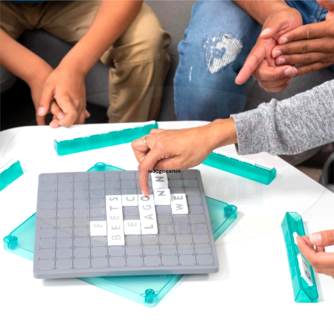 Upwords Gioco di Parole da Scomporre e Sovrapporre