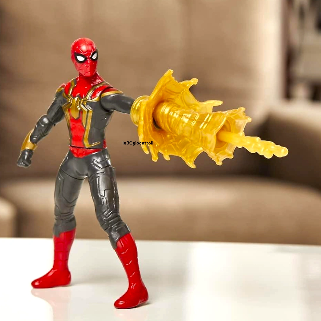 Spiderman Far From Home personaggio 15 cm